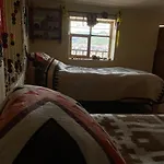 Cozy Andean Home With Balcony